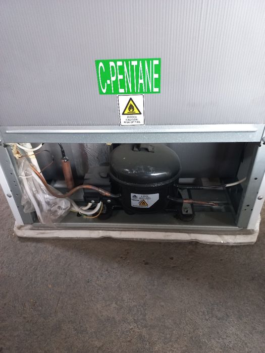 Холодильник бытовой