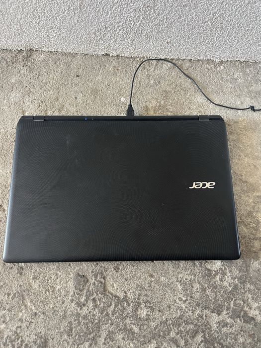 Лаптоп Acer(работещ)