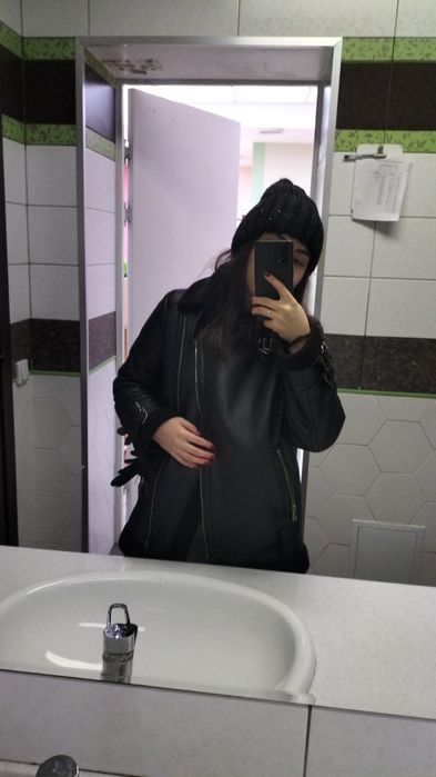 Продам Дубленку в отличном состоянии