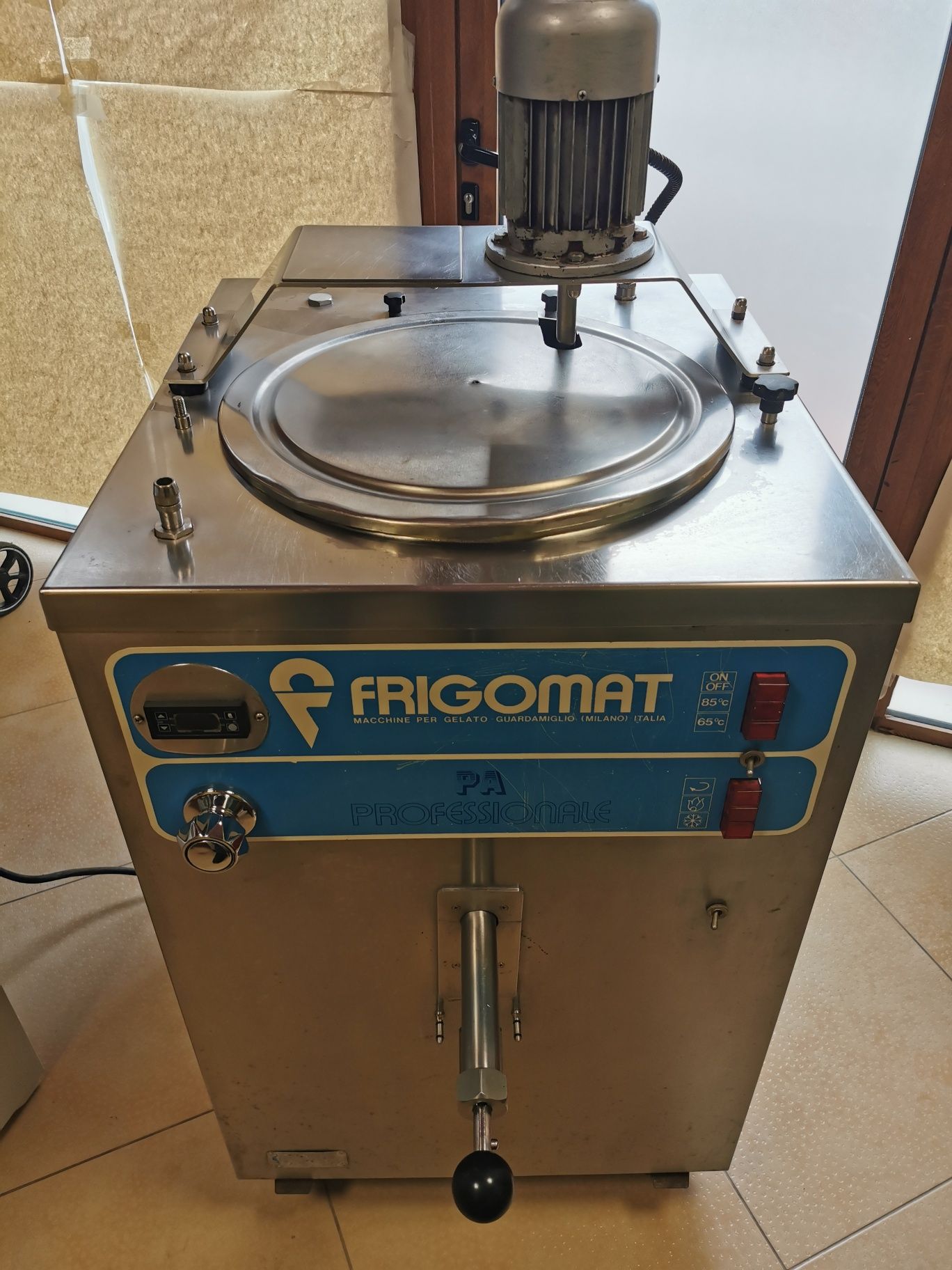 Пастьоризатор 60л за италиански сладолед Frigomat гр. Поморие • OLX.bg