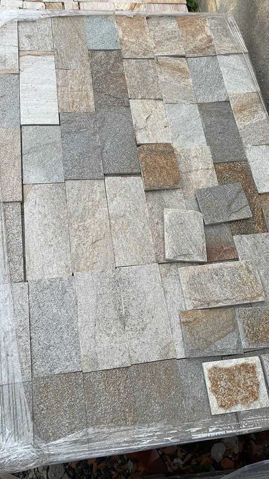 Piatra naturala placat pavat