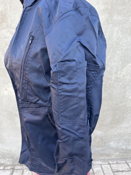 Ветровки куртки