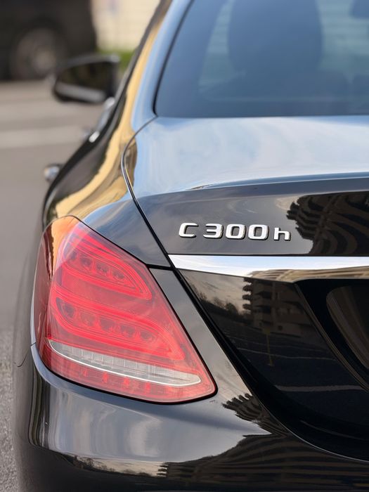 Vand Mercedes Benz C300 hybrid 2018