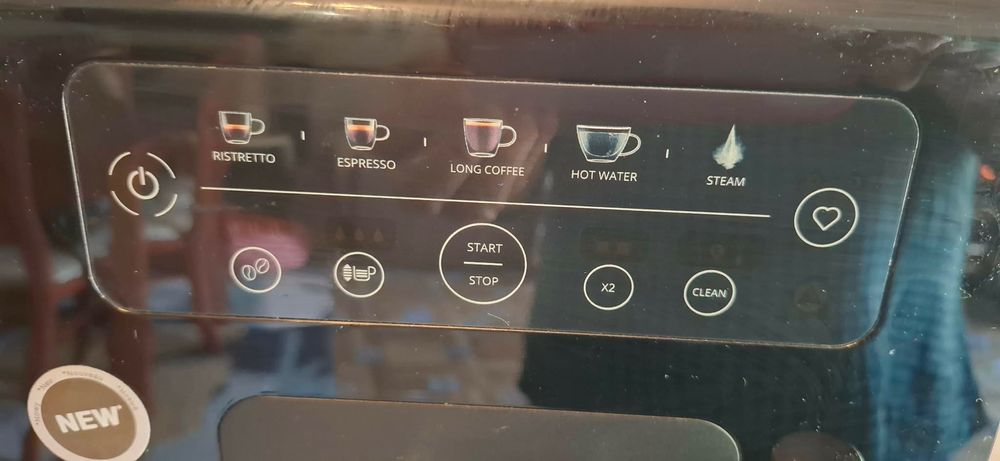 Кафеавтомат Krups EA870810 ESP INTUITION