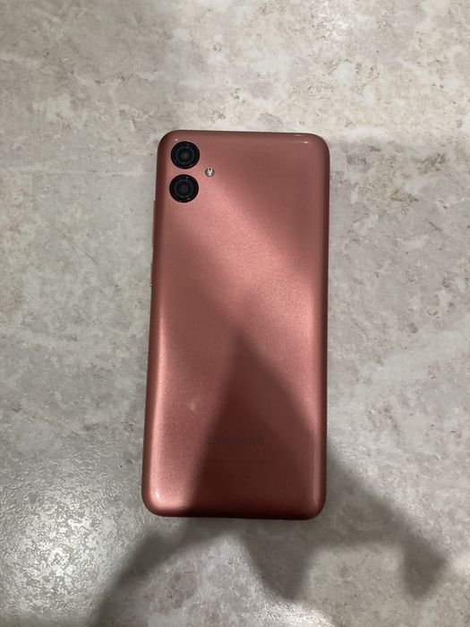 Продаю Samsung A04 32gb