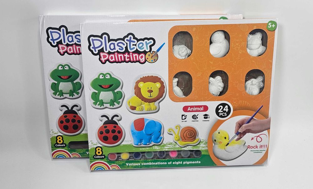 Големи комплекти от 15бр. гипсови формички за рисуване с бои и четки