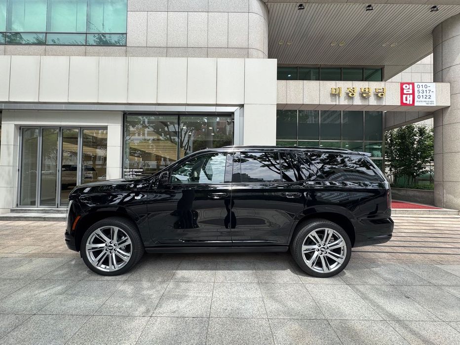 Cadillac Escalade Sport Short 2026, Кадиллак эскалейд 2026
