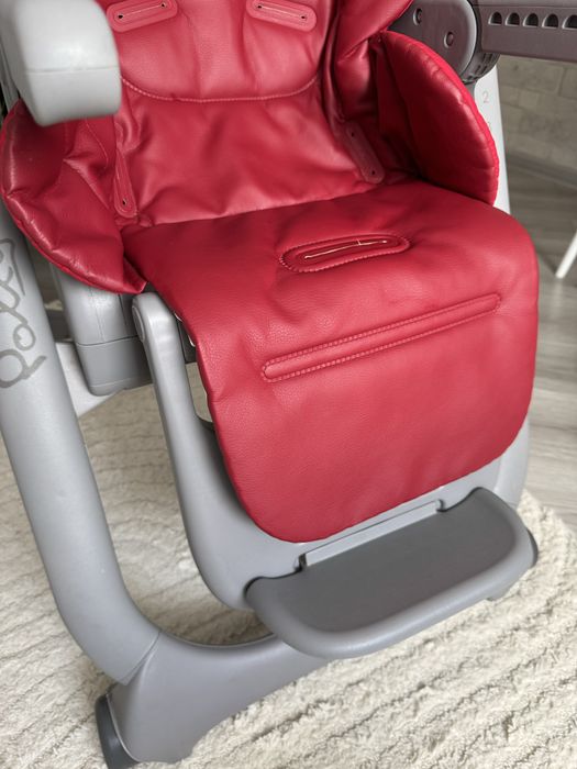 Продам стульчик для кормления, фирма chicco.