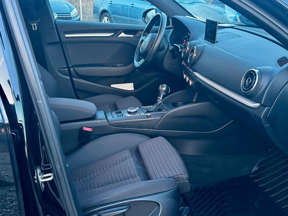 Audi A3 automata S tronic benzina euro 6 GARANTIE -RATE