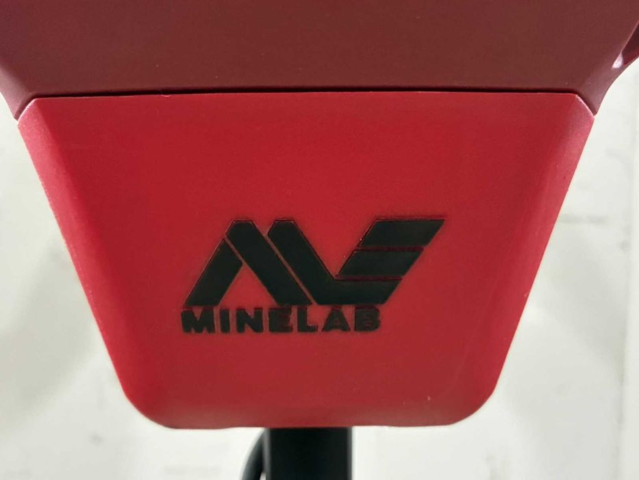 Металотърсач Minelab VANQUISH 440