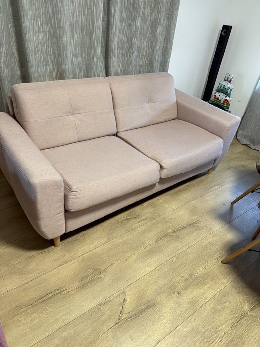 Canapea extensibila  2 persoane Agache stare foarte buna