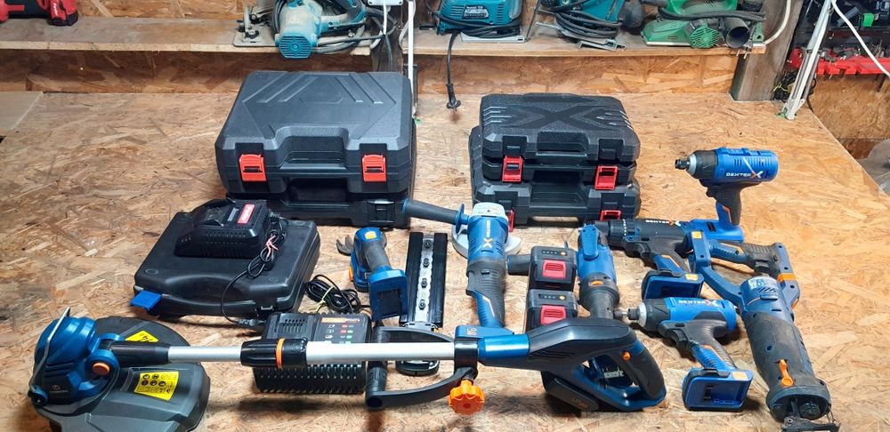 Lot scule Dexter pe acumulatori 20V
