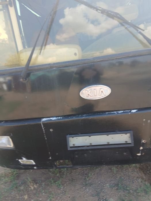 Продам автобус KIA