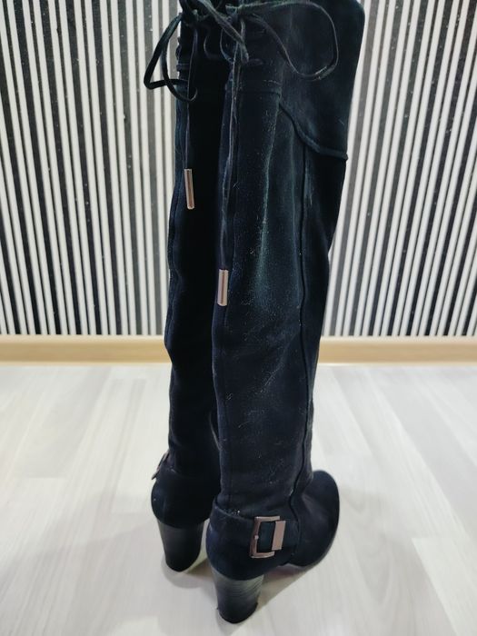 Продам сапоги замшевые