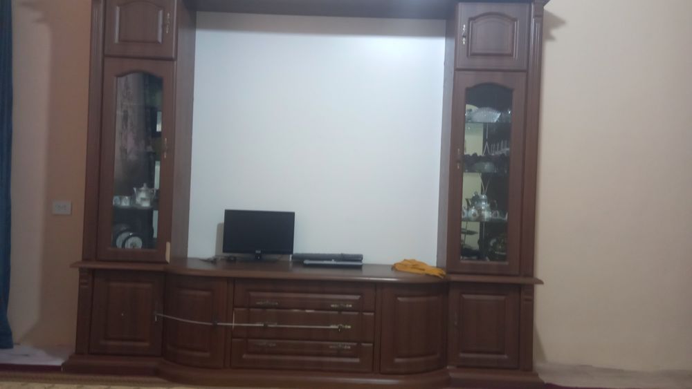 Стенка диван в хорошем состоянии