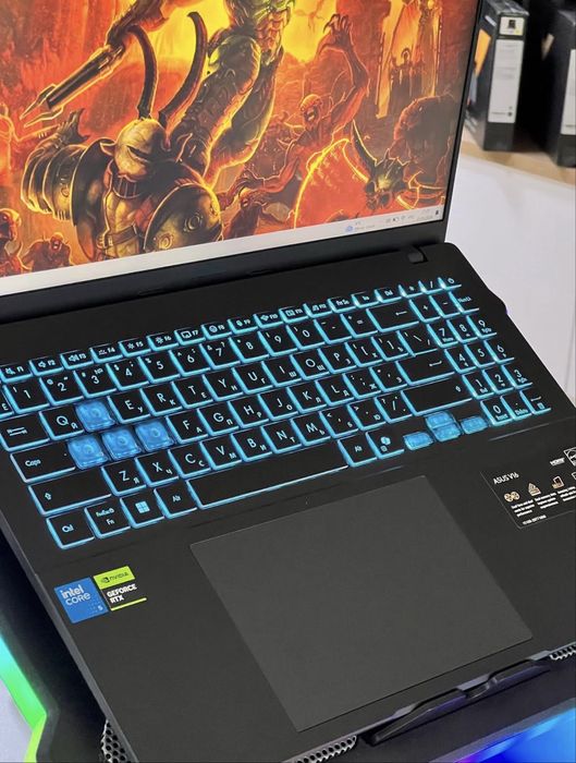 Игровой ASUS V16 | RTX 5050