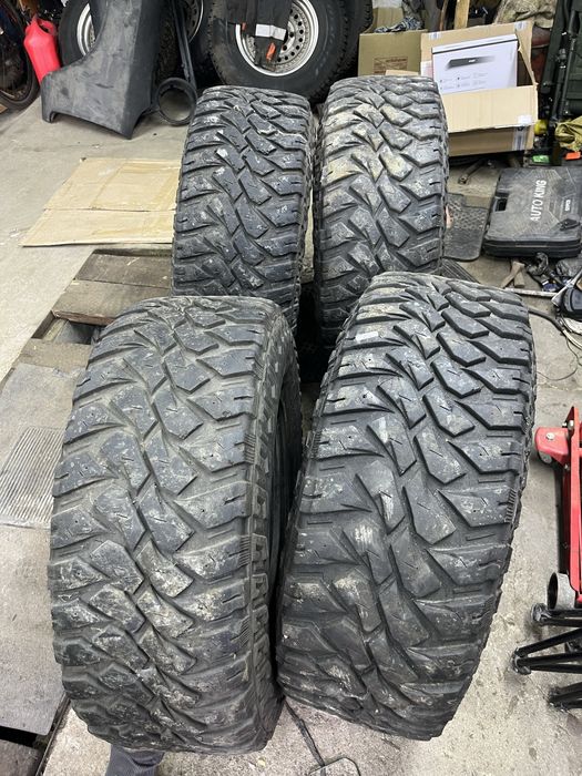 Резина maxxis 33й размер