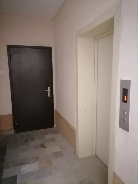 Barcha qulayliklarga ega uy uzoq muddatga ijaraga beriladi oylarga