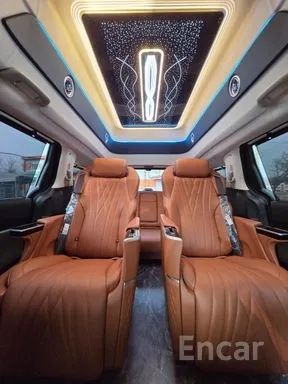 KIA CARNIVAL Limousine 9 joy