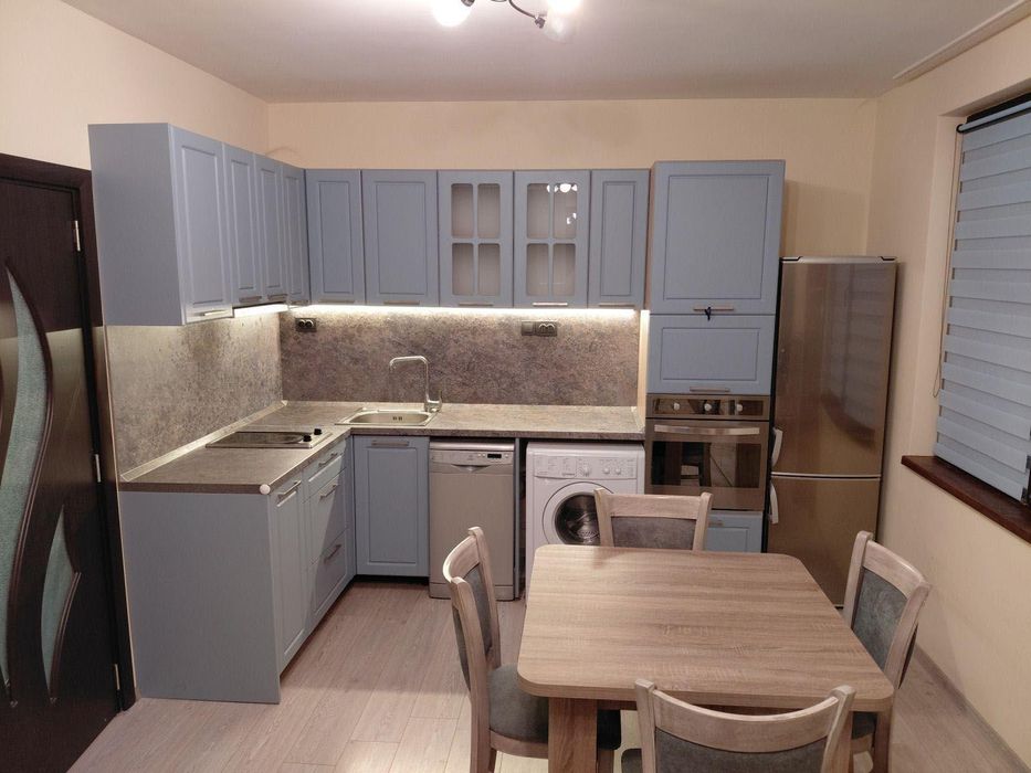 Дава се под наем Двустаен апартамент в София, Редута - 55 кв.м за 697.17 € - Снимка #2