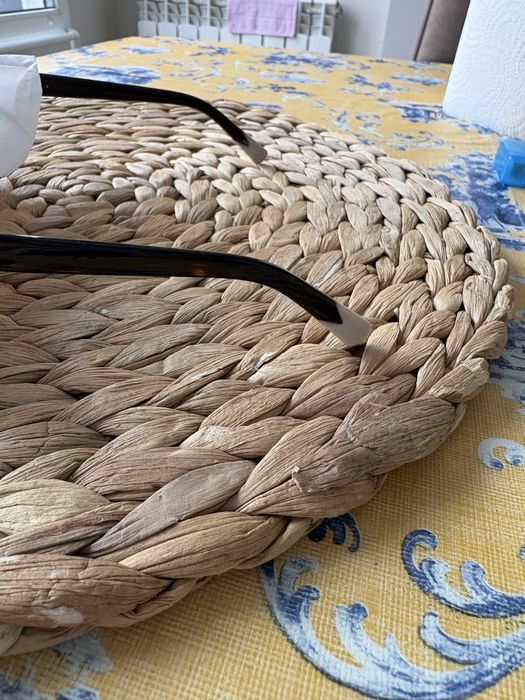 Продам новые солнезащитные очки миссони