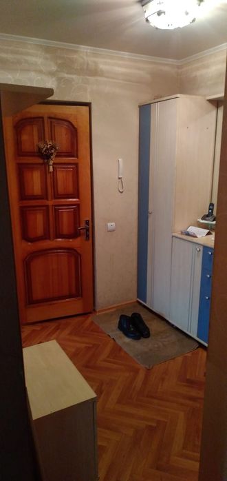 Продам недорого 2х ком кв 19мкр
