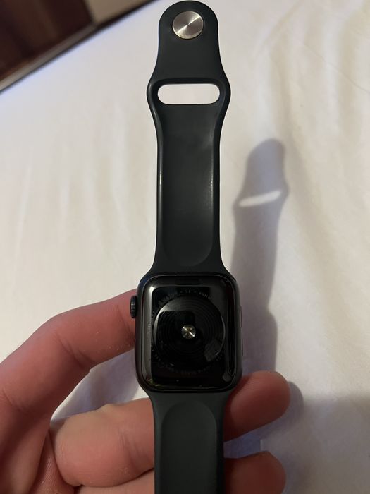 Watch SE 2020 GPS + Cellular