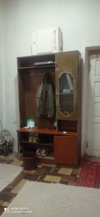 divan   buffet  tremo prehoshka pastafka    televizor