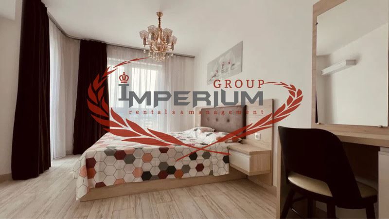 Дава се под наем Двустаен апартамент в Варна, Център - 80 кв.м за 714 € - Снимка #4