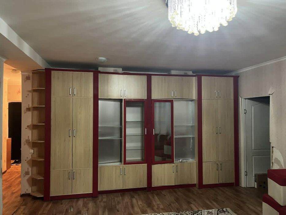 Большой шкаф срочно