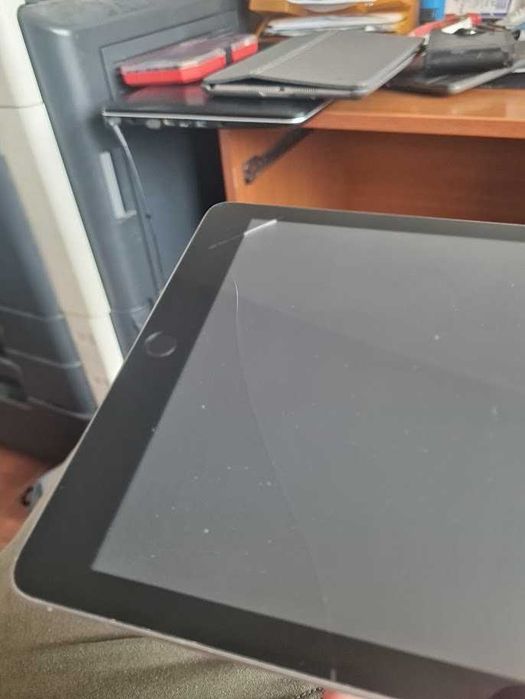 iPAD 6 - 32gb - 100% baterie - ios 17