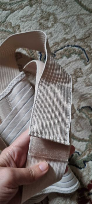 Corset pentru indrptarea spatelui
