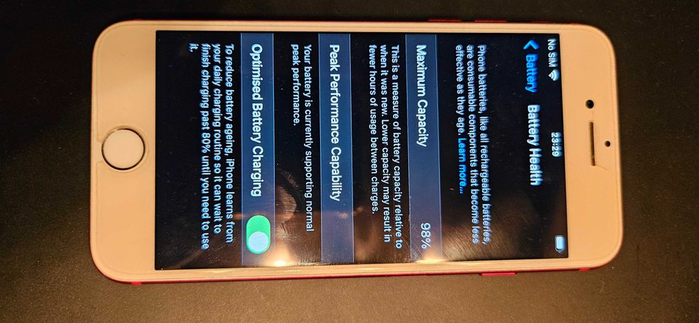 iPhone 7 Red product