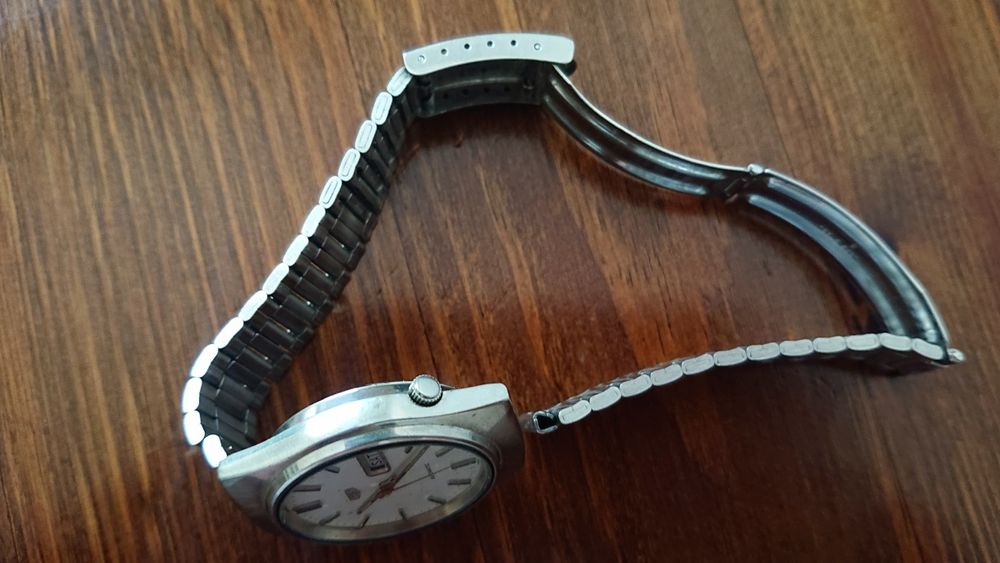 Часовник SEIKO 5 Automatic