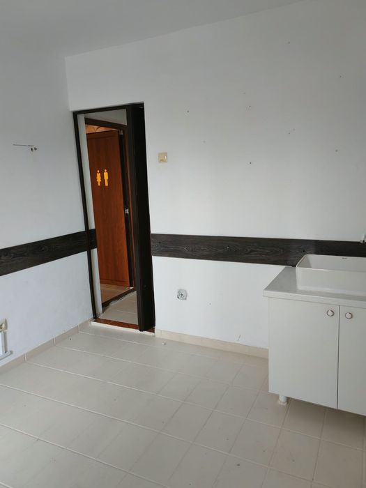 Inchiriere statiu comercial Vaslui