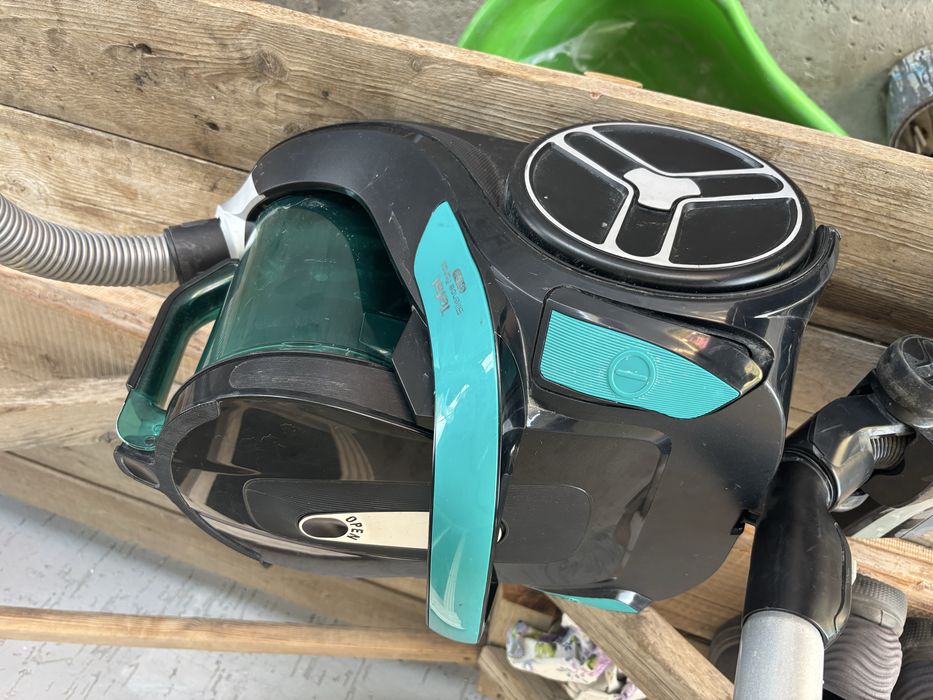 продам пылесос Tefal