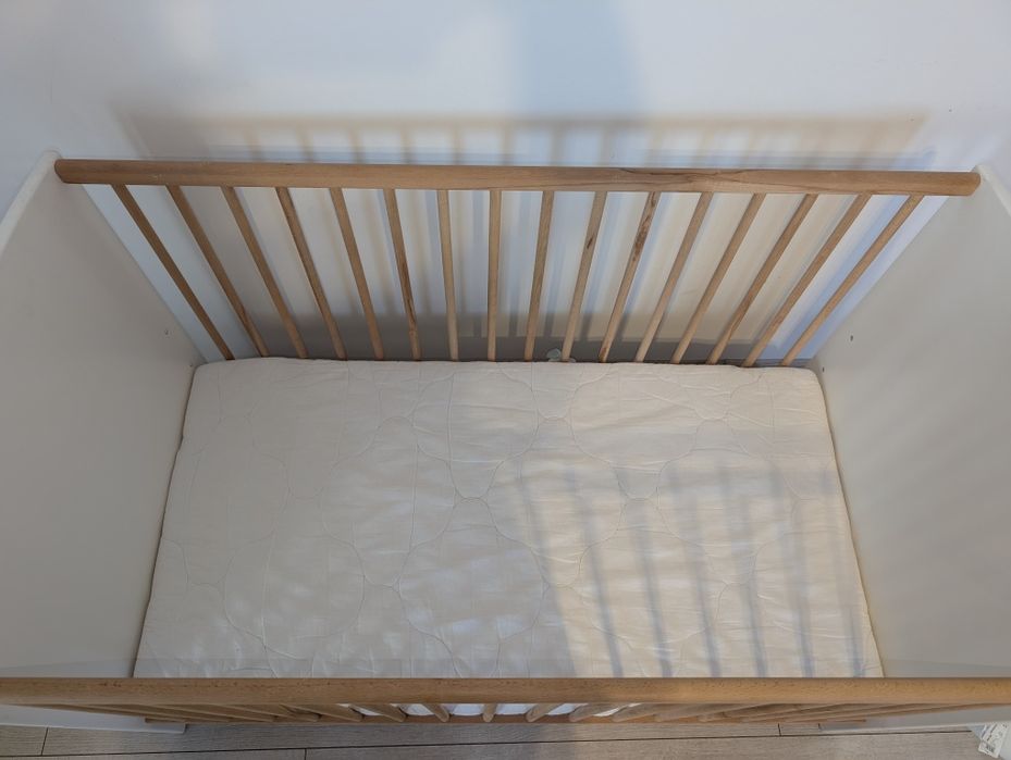 Pătuț bebe + saltea cocos – 120×60 cm – 350 lei