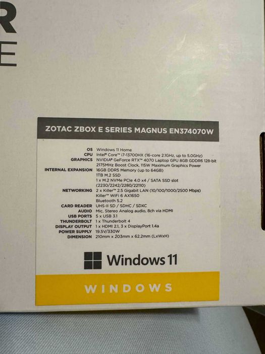 ZOTAC ZBOX MAGNUS EN374070W – | i7-13700HX | RTX 4070 | 16GB DDR5 | 1TB SSD