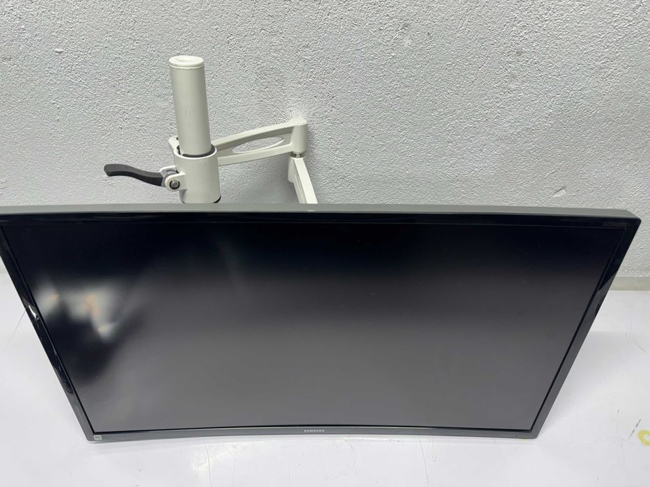 Монитор -  Samsung  S27D590CS / 27 inch /M5