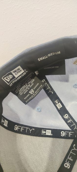 Sapca New Era Men Sorry Im Hip Hop

S/M Albastru/Crem