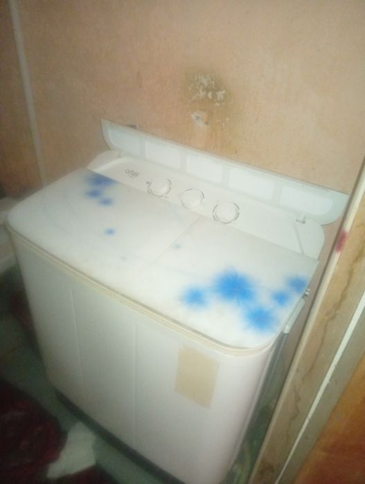 Kir moshinasi sotiladi