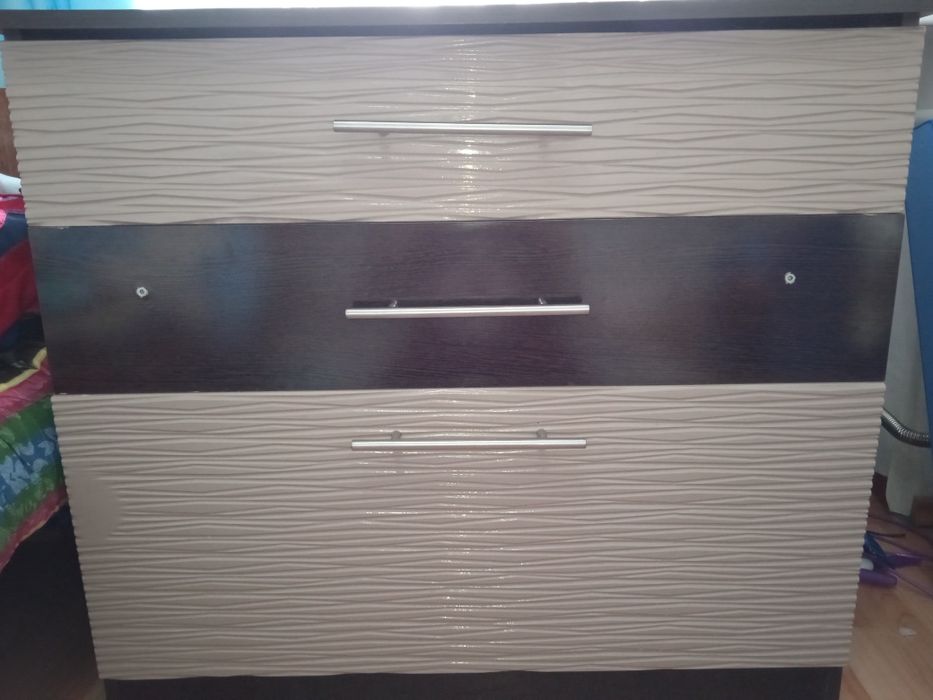 Продам спальный гарнитур