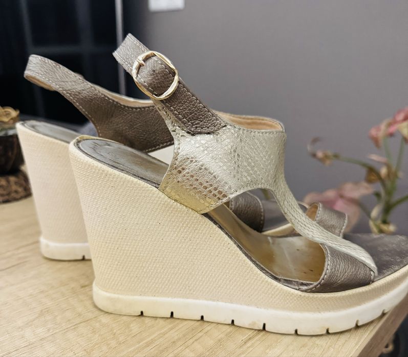 Сандали на Gabina