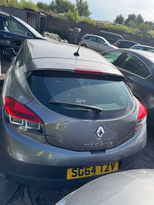 Dezmembrari Megane 3 Coupe 1.5 DCI cod K9K636 cutie 6 trepte