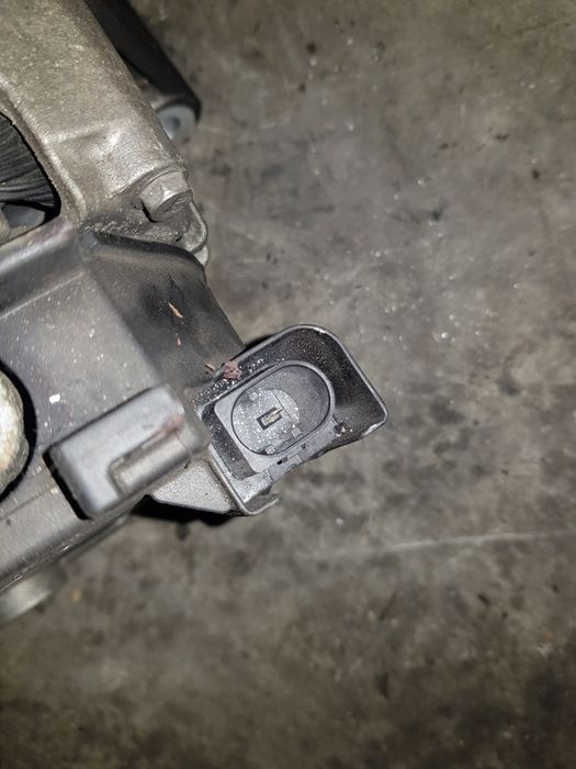 Alternator  220A 3.0 4.0 n57d30b bmw x3 x4 f25 f26 f15 f16 x5 x6 pe