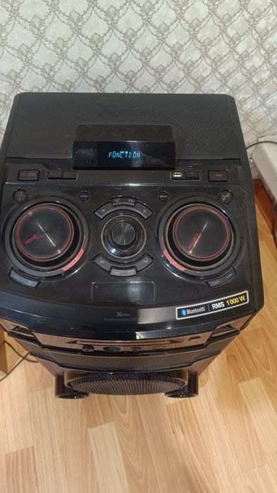 Продам колонку LG MINI