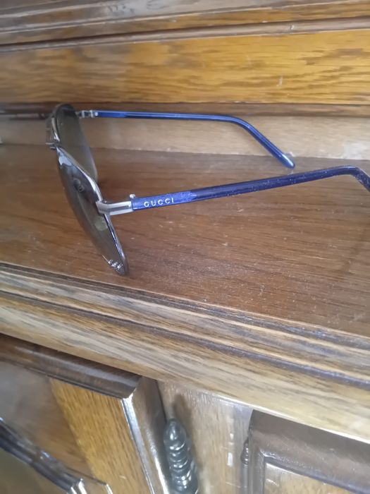 Vând ochelari de soare gucci