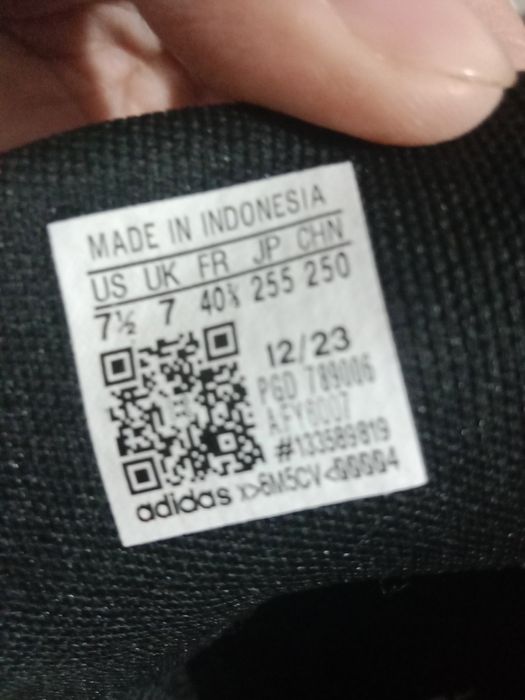 Продам кросовки оригинал