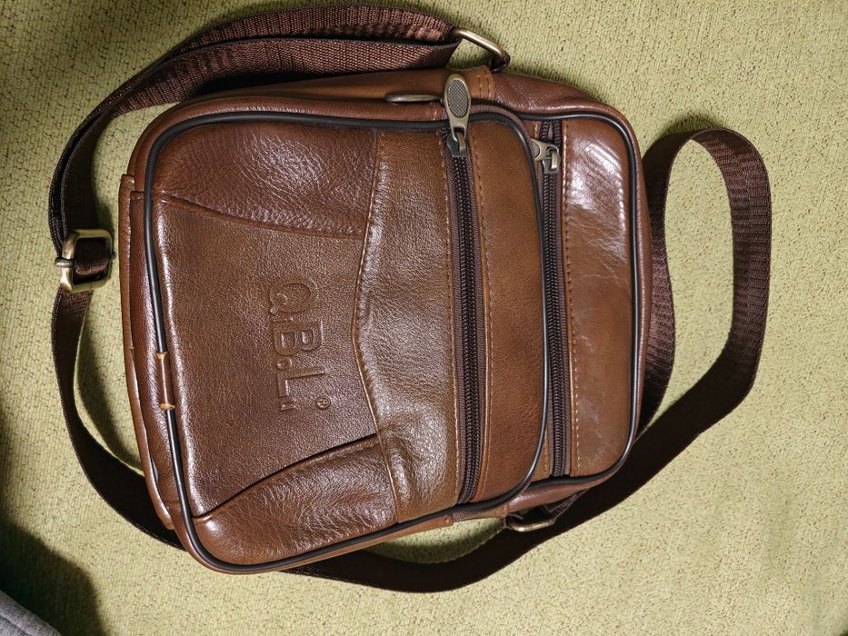 Кожена мъжка чанта