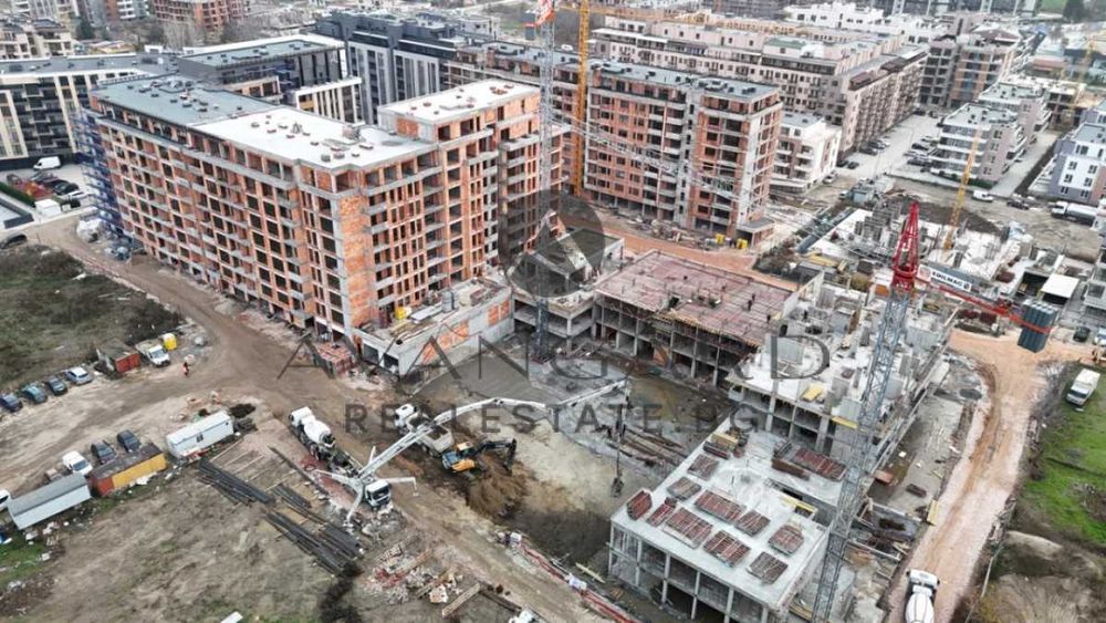 оф.24783 Двустаен апартамент пред акт 14/ Смирненски